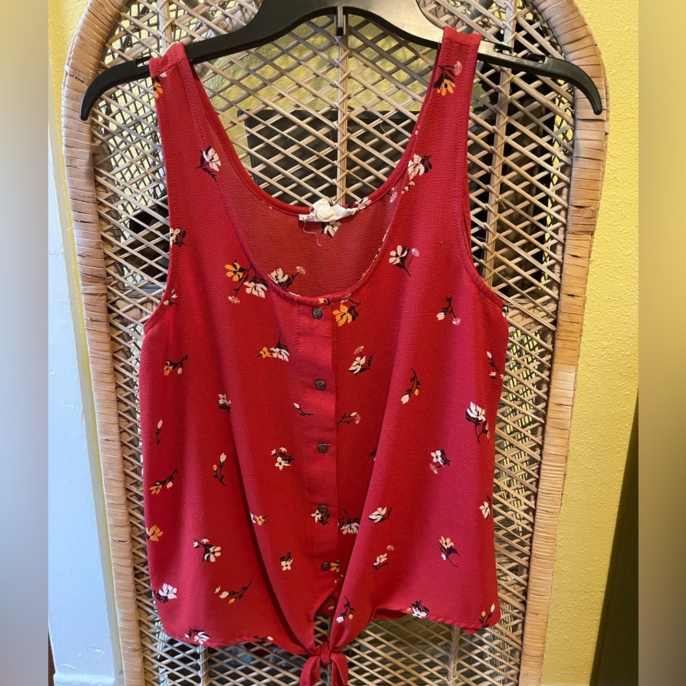 Floral tank
